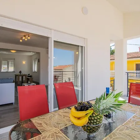 Apartment Alexandria Liznjan