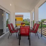 Apartment Alexandria Liznjan