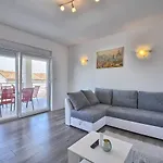 Alexandria Apartment Liznjan
